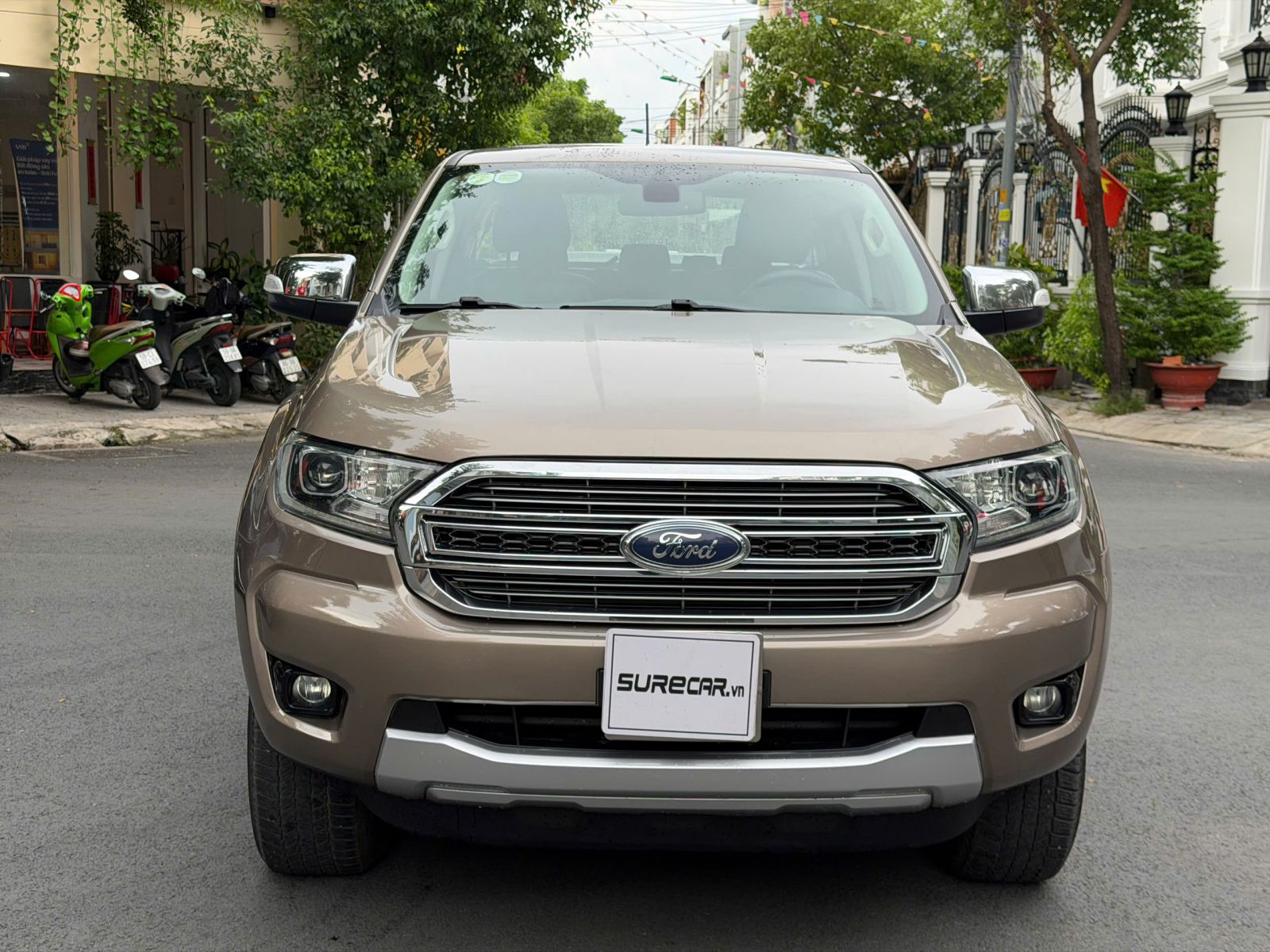 FORD RANGER LIMITED 2.0 DIESEL 10AT 4x4 nhập Thái (ĐÃ BÁN)