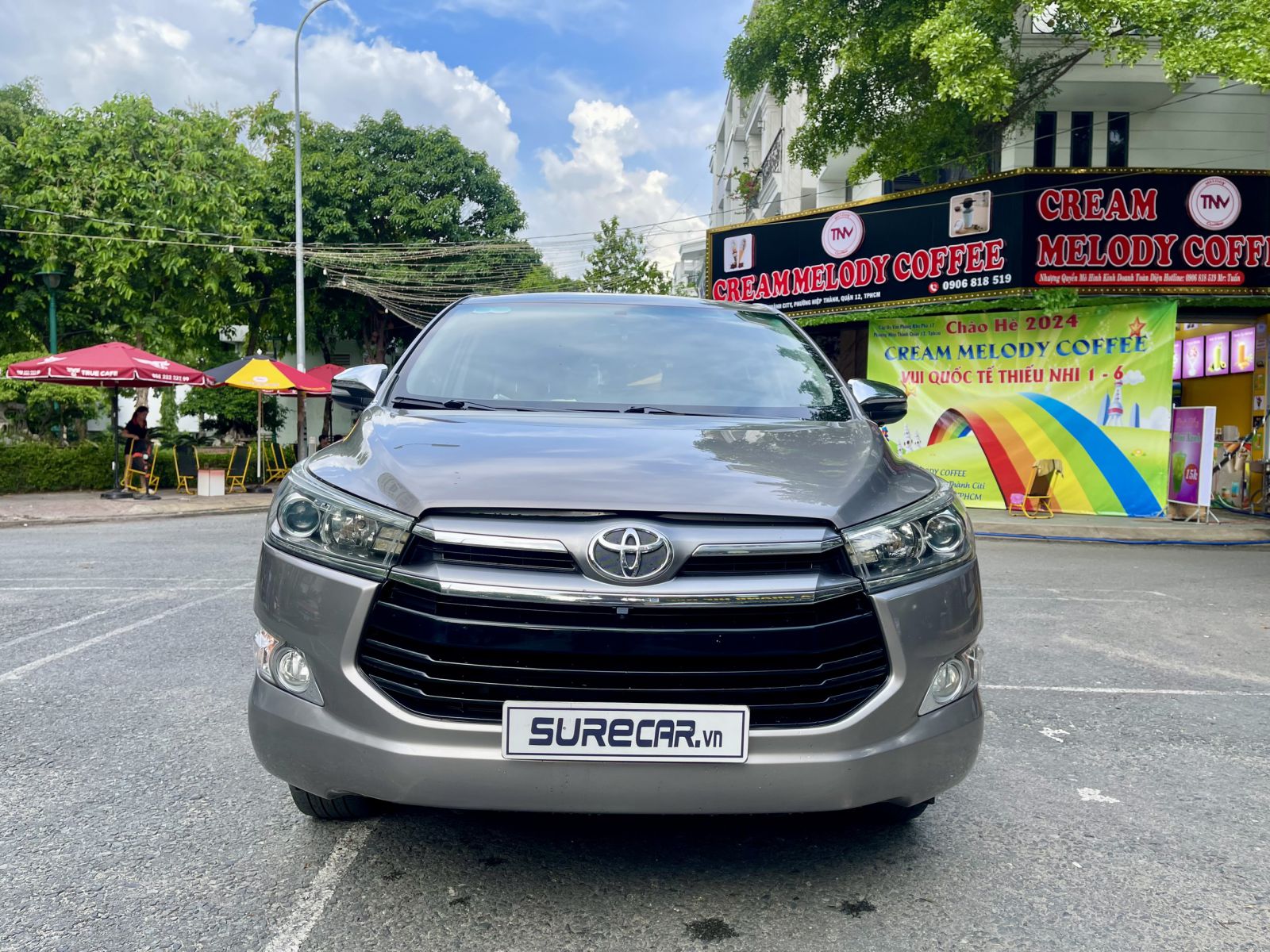 TOYOTA INNOVA 2.0V AT 2017 MÀU ĐỒNG (ĐÃ BÁN)