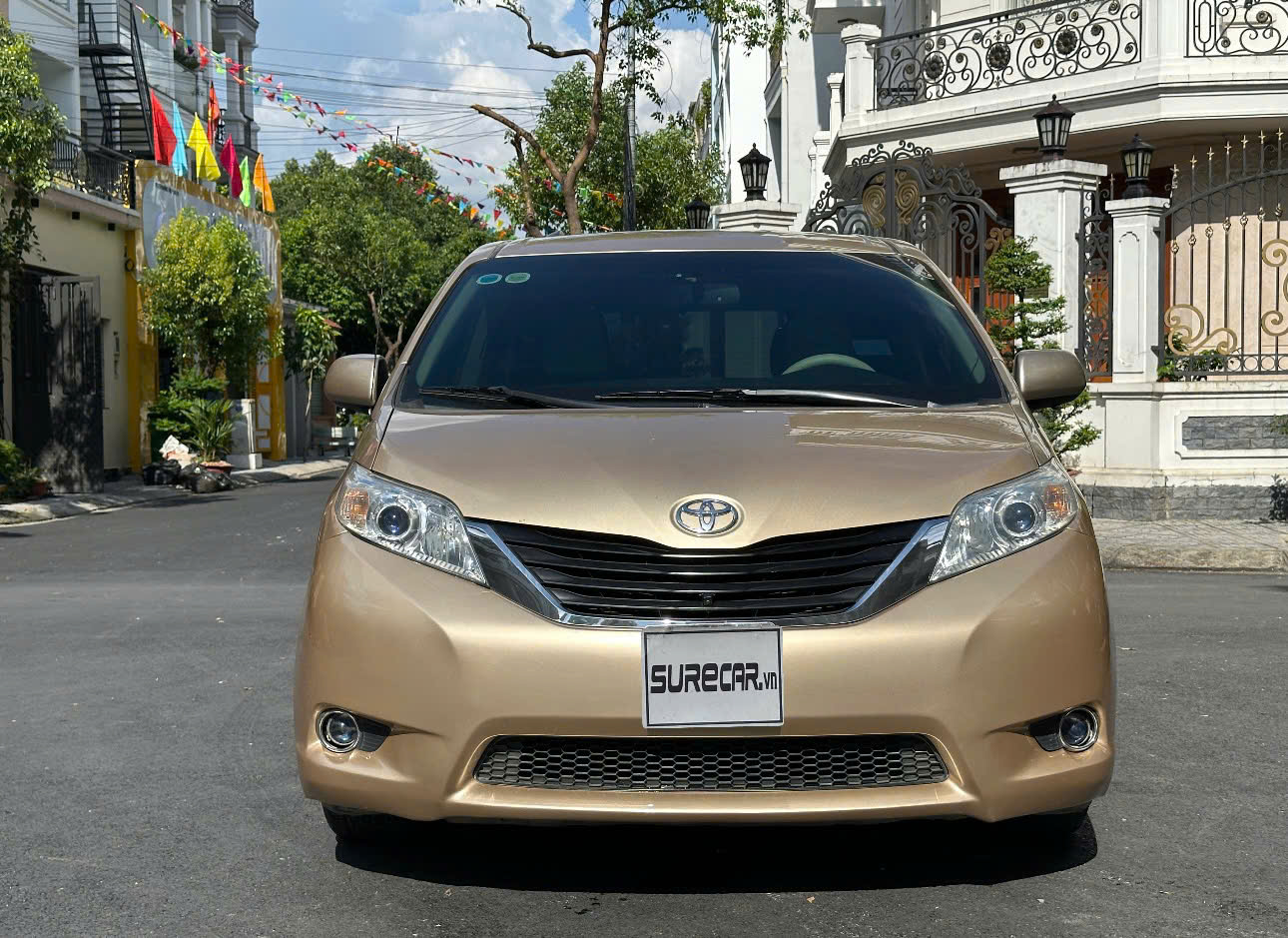 TOYOTA SIENNA 3.5 AT LE nhập Mỹ - 1 chủ từ đầu (ĐÃ BÁN)