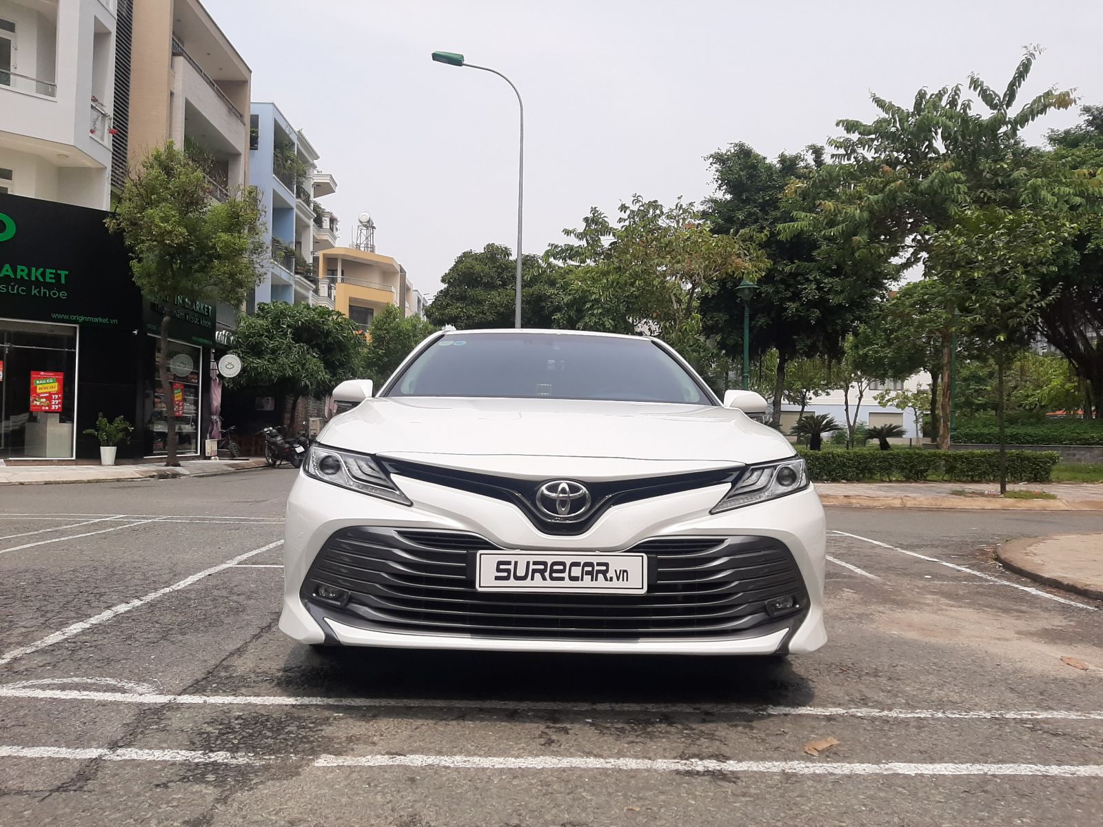 TOYOTA CAMRY 2.5Q NHẬP THÁI LAN