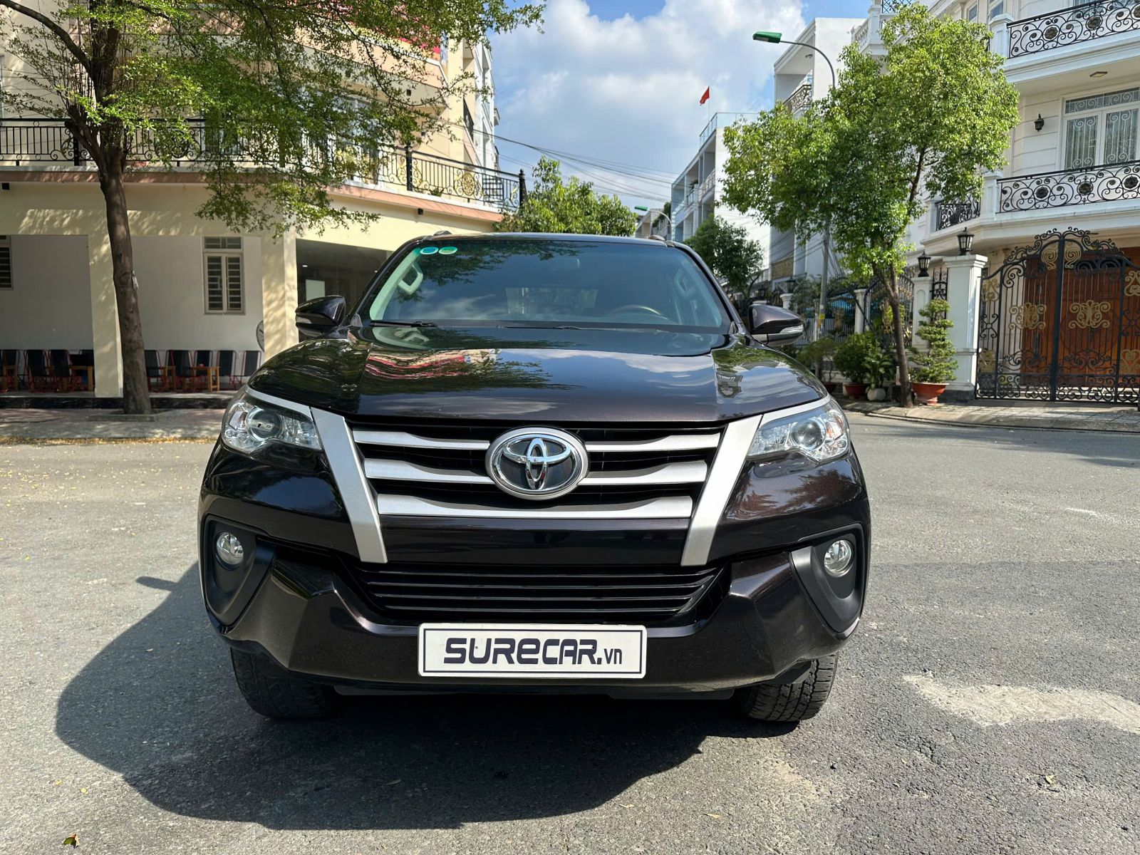 Toyota Fortuner 2.4G MT Diesel (ĐANG BÁN)